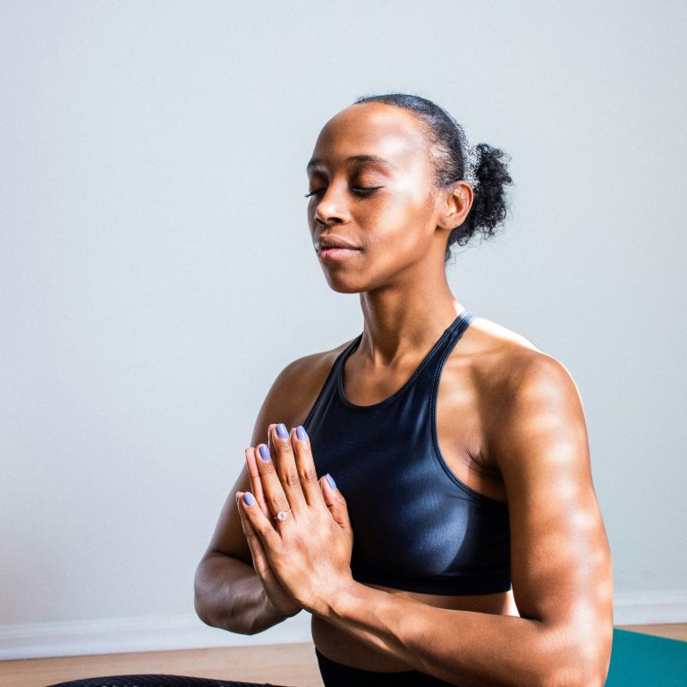 The 15‑Minute Crown & Core Wellness Reset